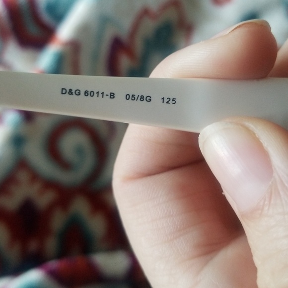 Dolce & Gabbana sunglasses - Picture 4 of 8